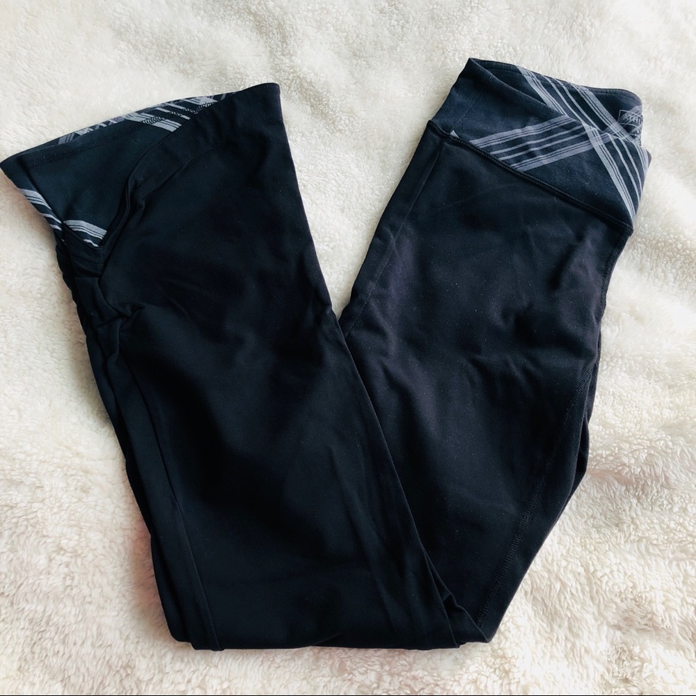 Athleta VGUC black pants gray plaid pattern Small